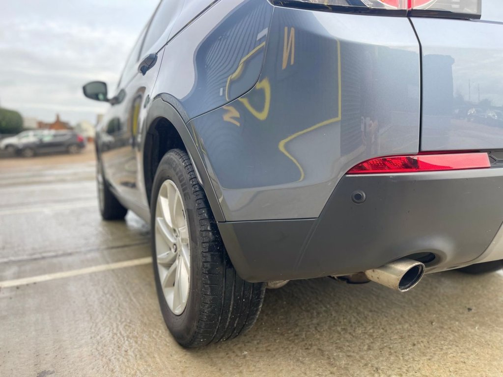 Used Land Rover Discovery Sport 2017 for sale - 76797655: Photo 21