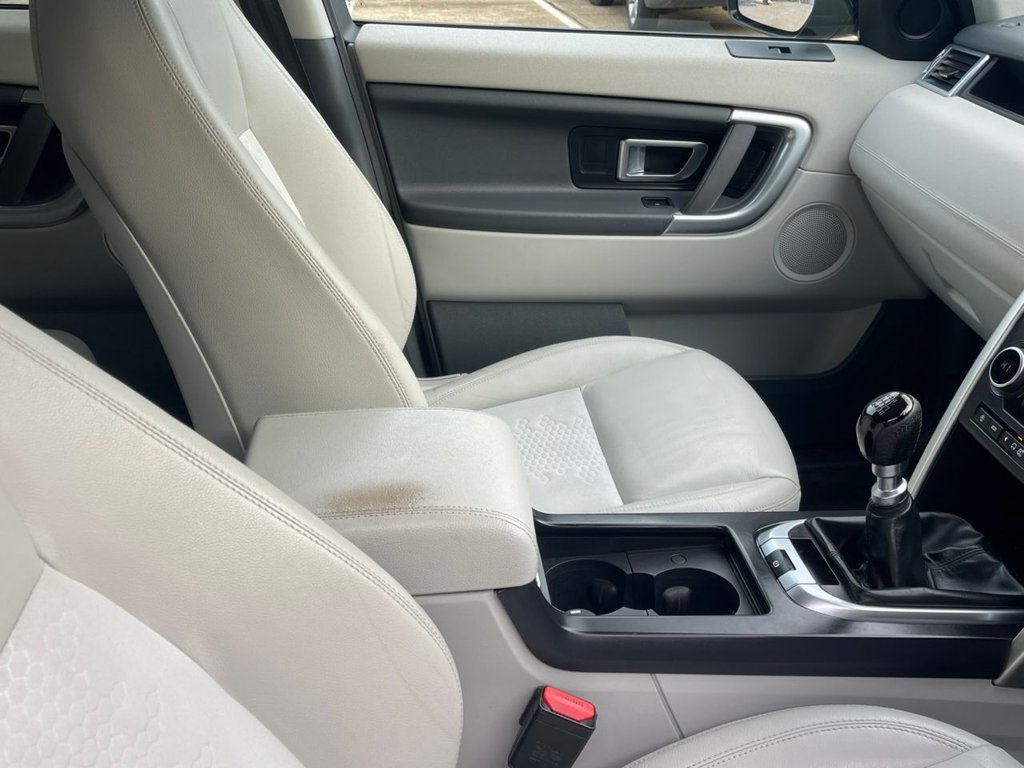 Used Land Rover Discovery Sport 2017 for sale - 76797655: Photo 35