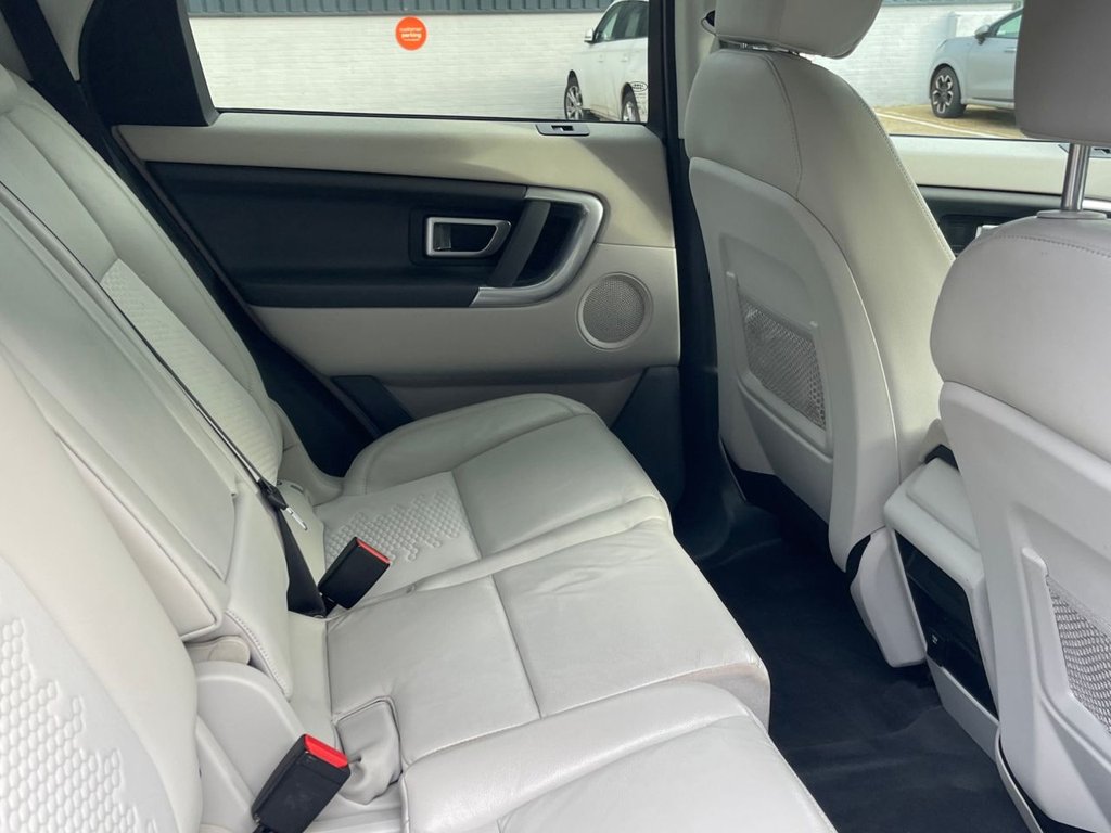 Used Land Rover Discovery Sport 2017 for sale - 76797655: Photo 43