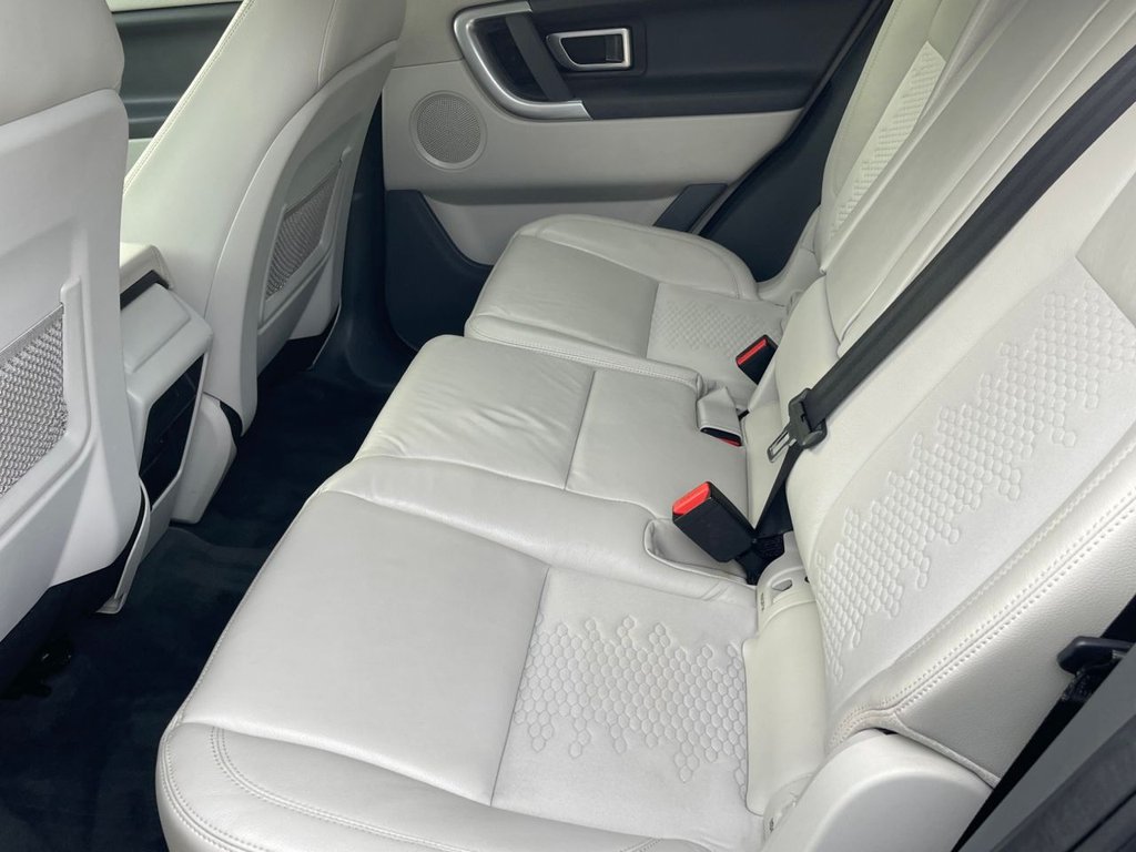 Used Land Rover Discovery Sport 2017 for sale - 76797655: Photo 46