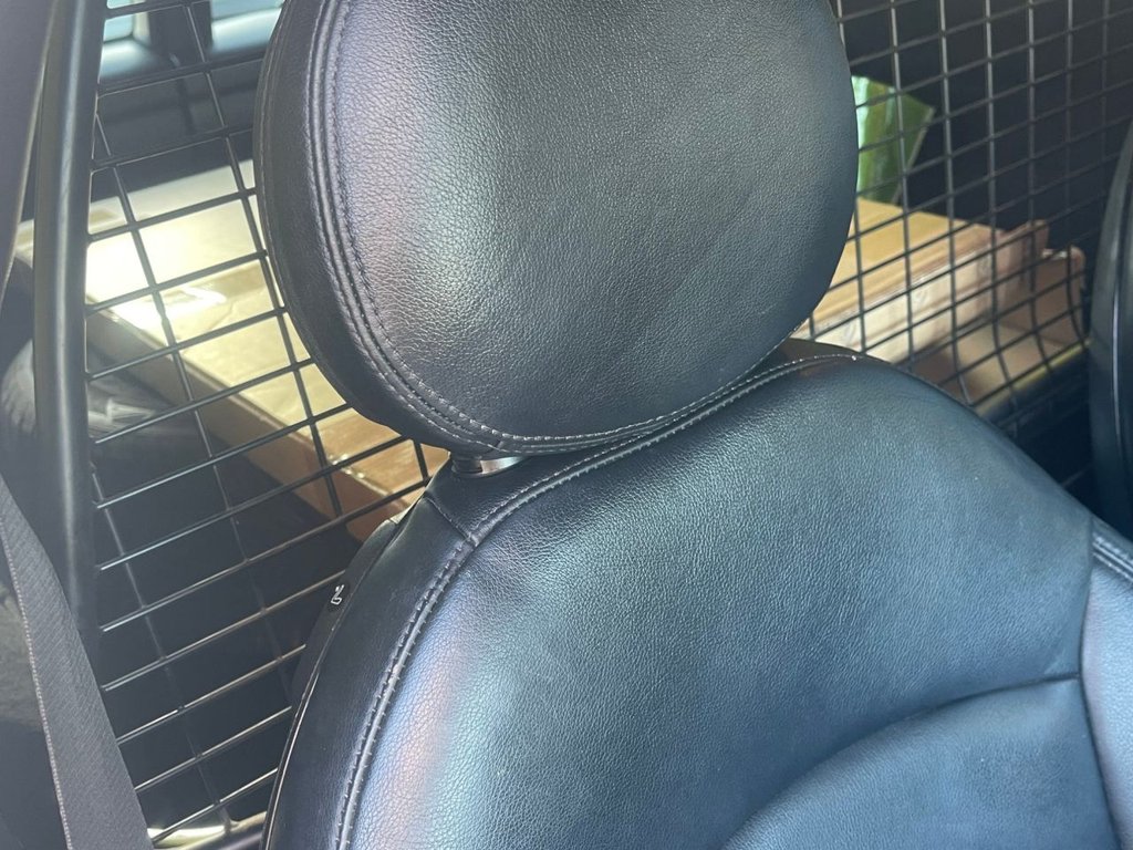 Used MINI Clubvan 2013 for sale - 76797606: Photo 37