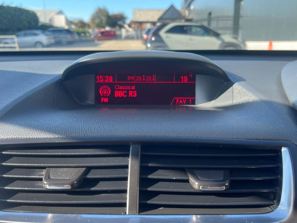 Used Vauxhall Mokka 2014 for sale - 75986117: Photo 19