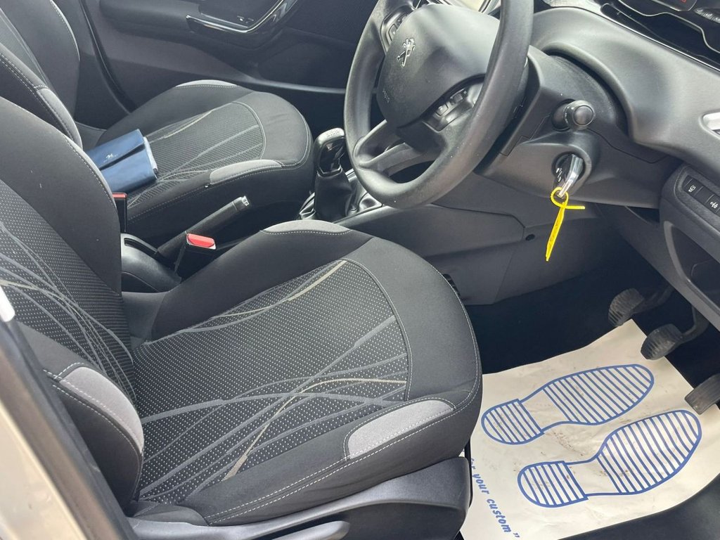 Used Peugeot 208 2015 for sale - 76147302: Photo 38