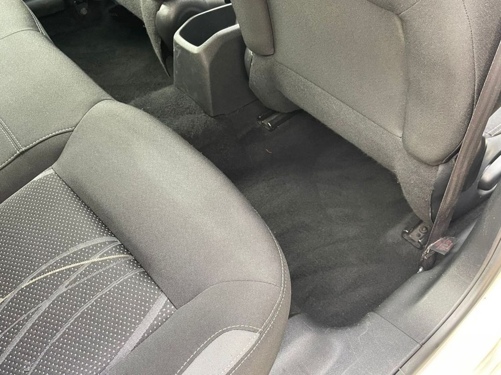Used Peugeot 208 2015 for sale - 76147302: Photo 42