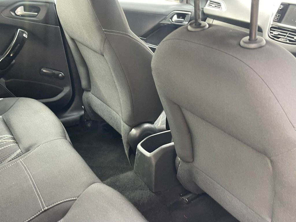 Used Peugeot 208 2015 for sale - 76147302: Photo 45