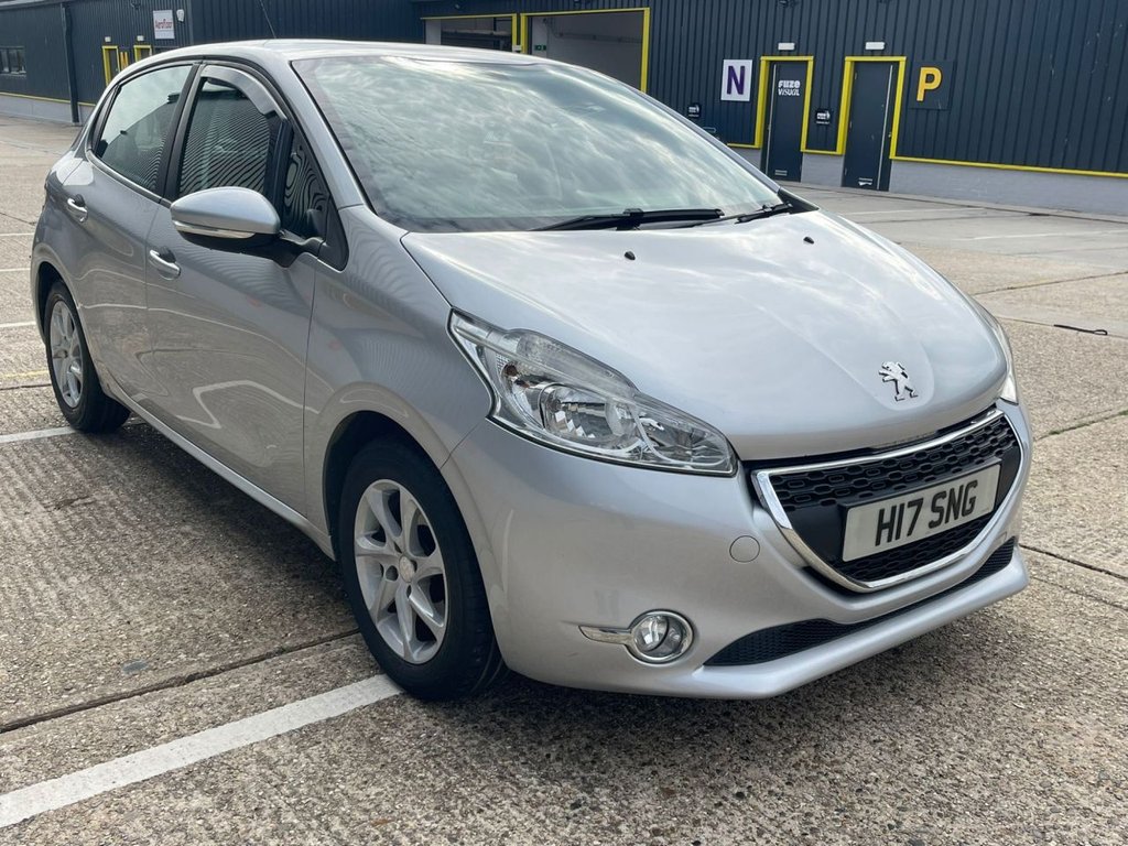 Used Peugeot 208 2015 for sale - 76147302: Photo 49