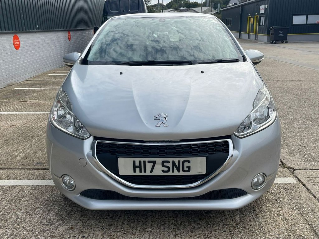 Used Peugeot 208 2015 for sale - 76147302: Photo 50