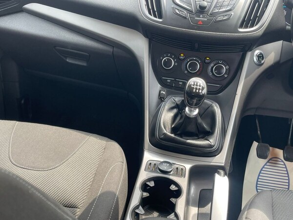 Used Ford Kuga 2015 for sale - 74916872: Photo 39