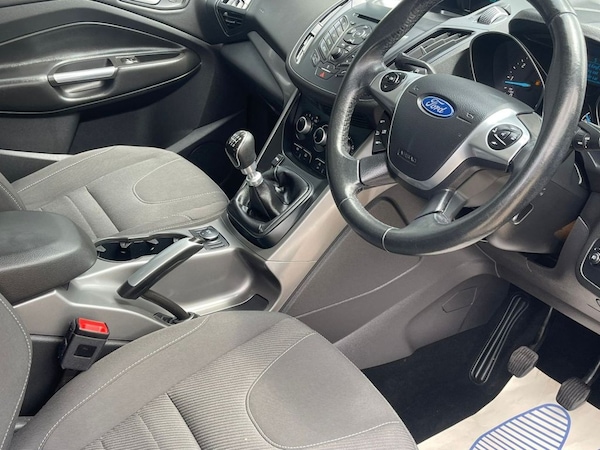 Used Ford Kuga 2015 for sale - 74916872: Photo 7
