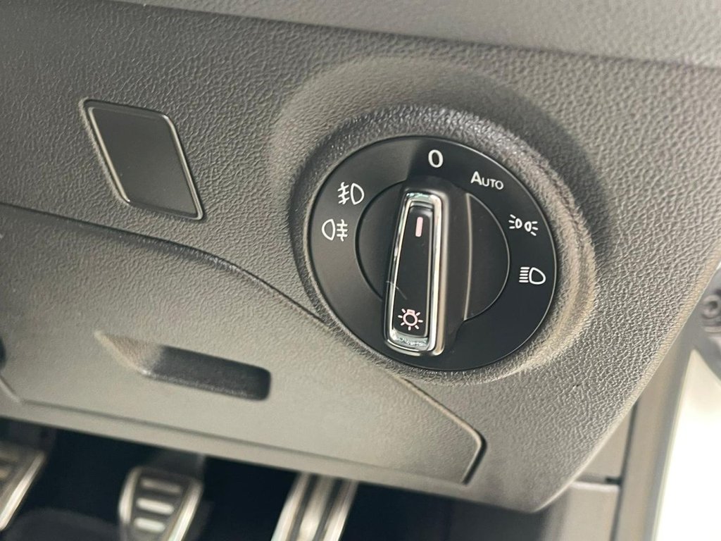 Used SEAT Leon 2017 for sale - 76429550: Photo 37