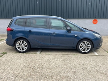 Used Vauxhall Zafira Tourer 2015 for sale - 75473333: Photo