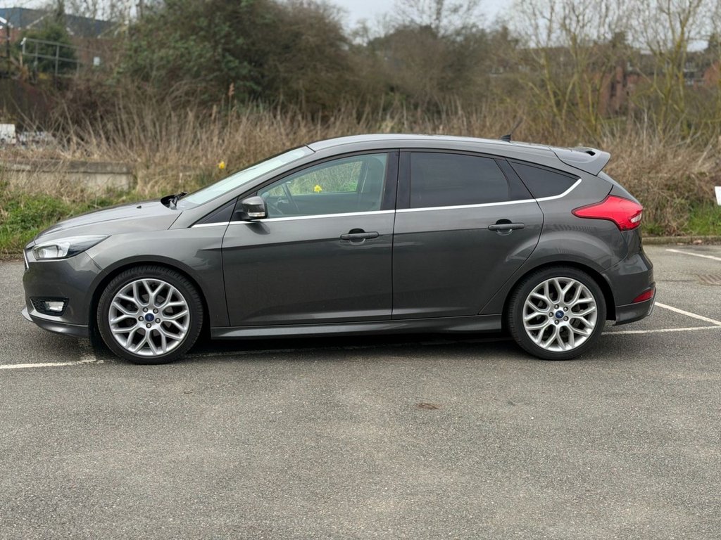 Used Ford Focus 2016 for sale - 77919904: Photo 5