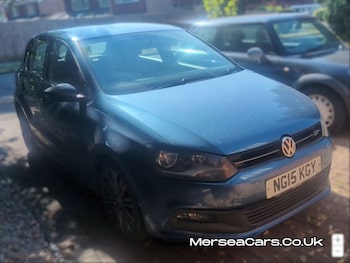 Used Volkswagen Polo 2015 for sale - 79550739: Photo