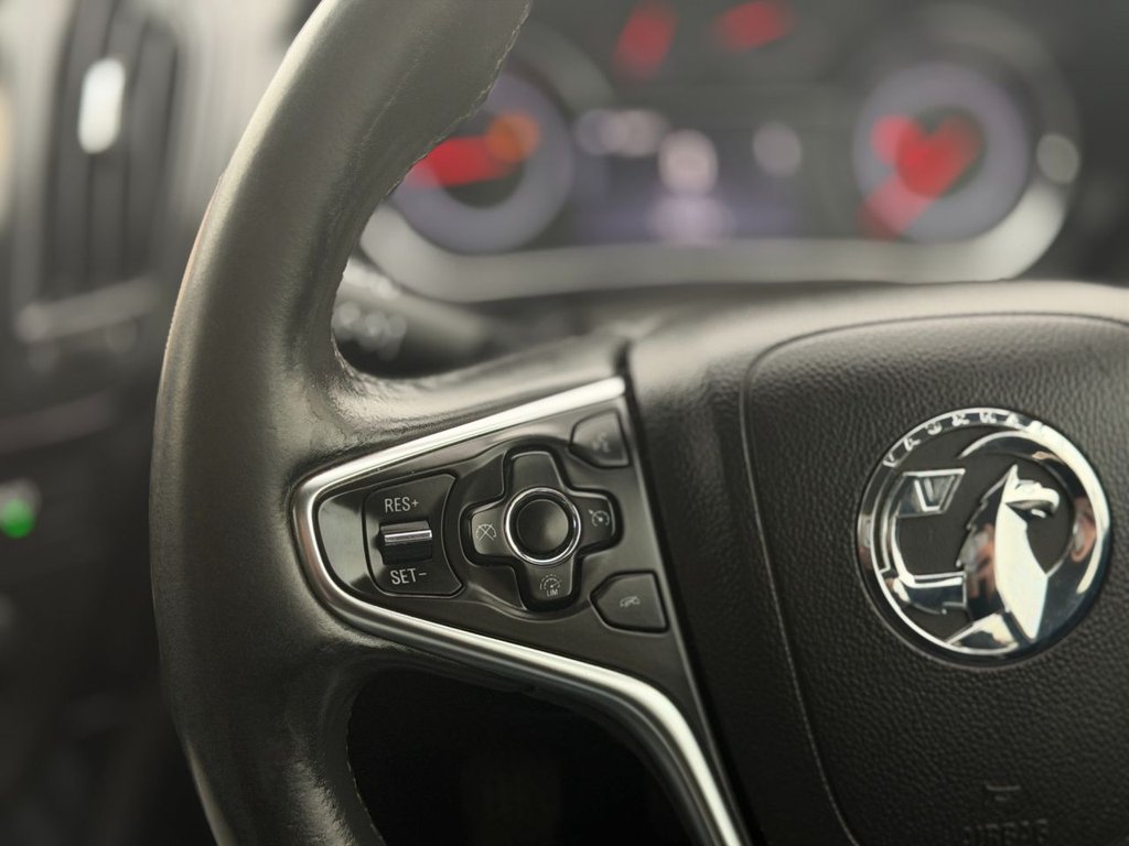 Used Vauxhall Insignia 2015 for sale - 77631953: Photo 21