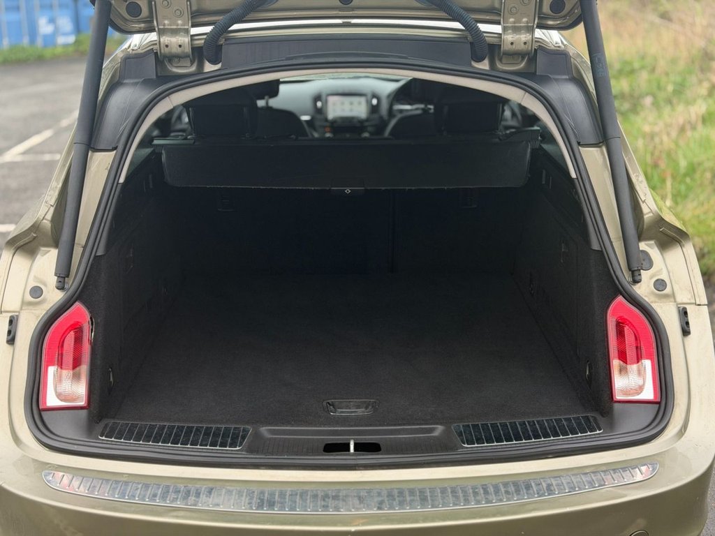 Used Vauxhall Insignia 2015 for sale - 77631953: Photo 31