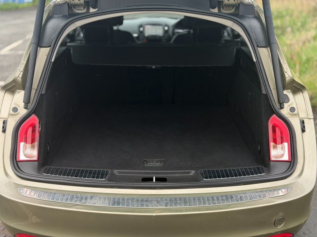 Used Vauxhall Insignia 2015 for sale - 77631953: Photo 32