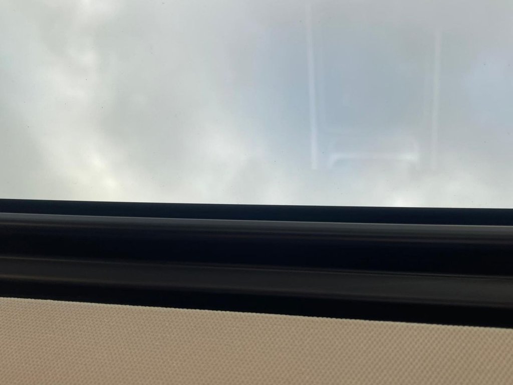 Used Jaguar XF 2016 for sale - 76546824: Photo 12