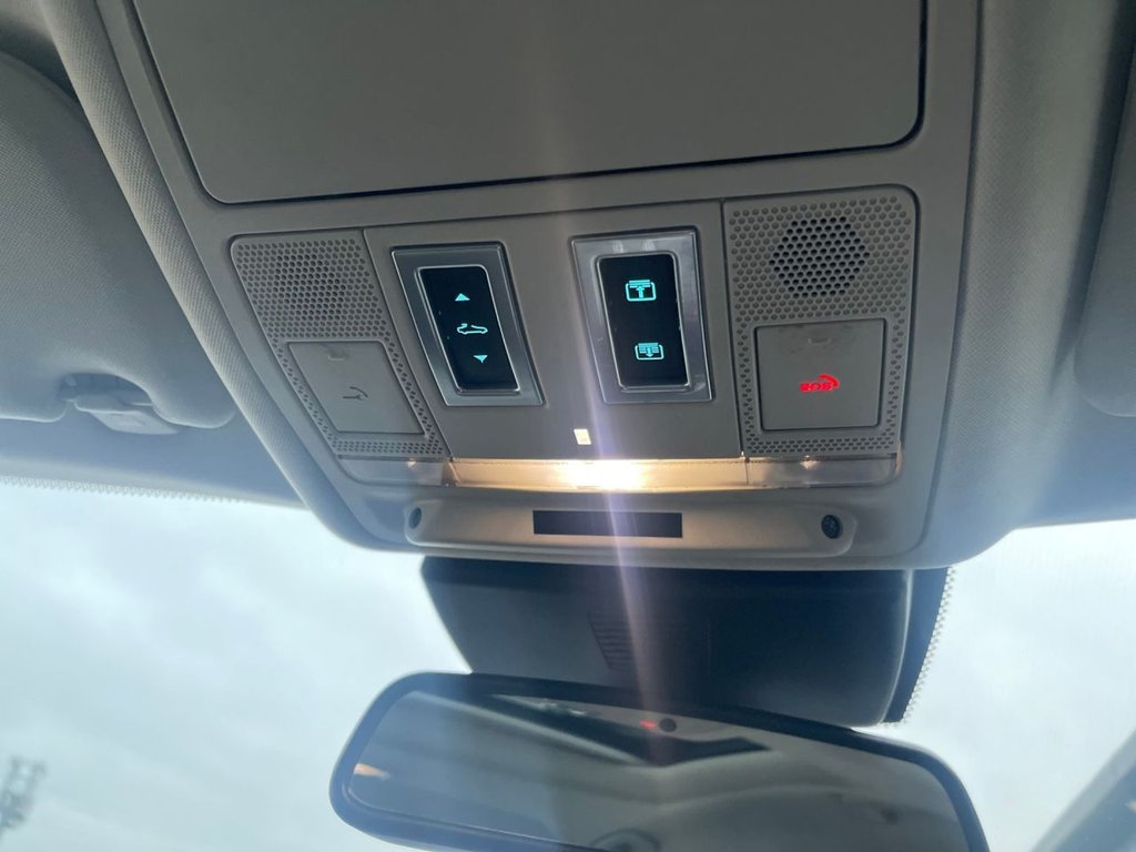 Used Jaguar XF 2016 for sale - 76546824: Photo 30