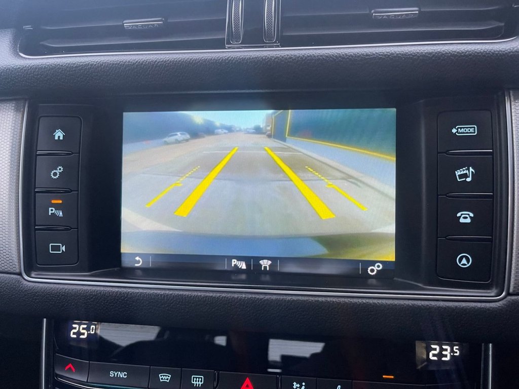 Used Jaguar XF 2016 for sale - 76546824: Photo 34