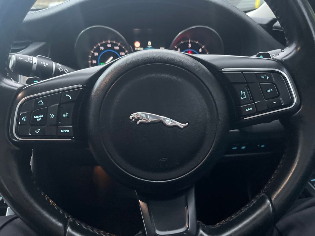 Used Jaguar XF 2016 for sale - 76546824: Photo 39