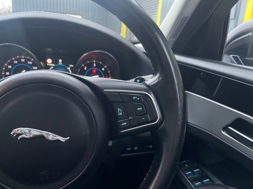 Used Jaguar XF 2016 for sale - 76546824: Photo 40