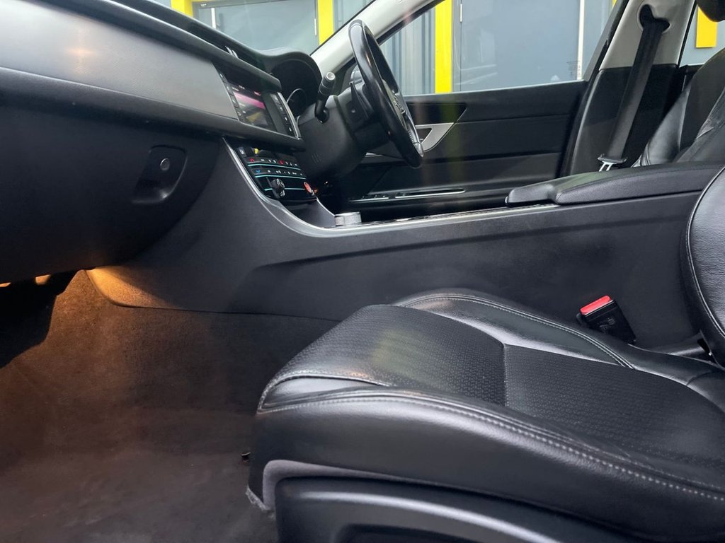 Used Jaguar XF 2016 for sale - 76546824: Photo 42