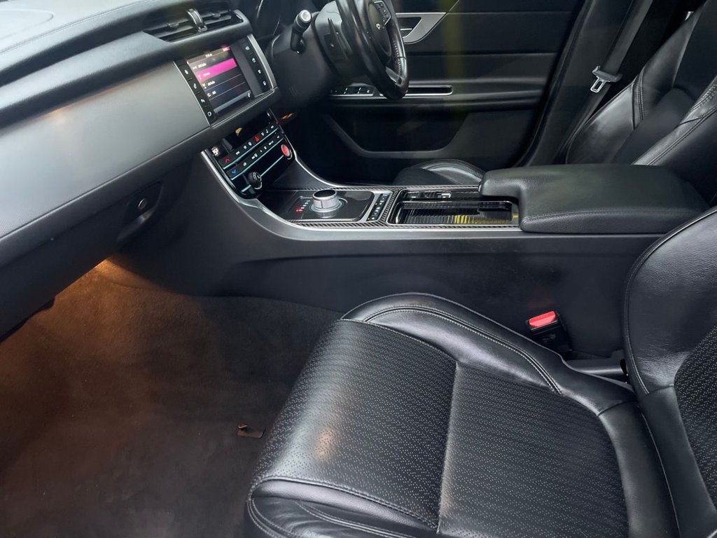 Used Jaguar XF 2016 for sale - 76546824: Photo 44
