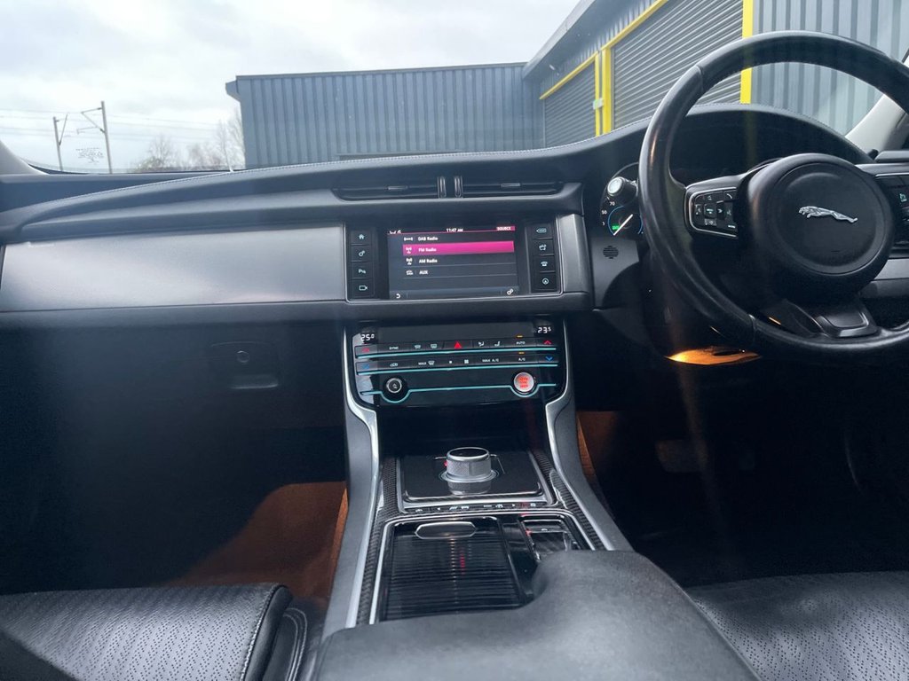 Used Jaguar XF 2016 for sale - 76546824: Photo 47