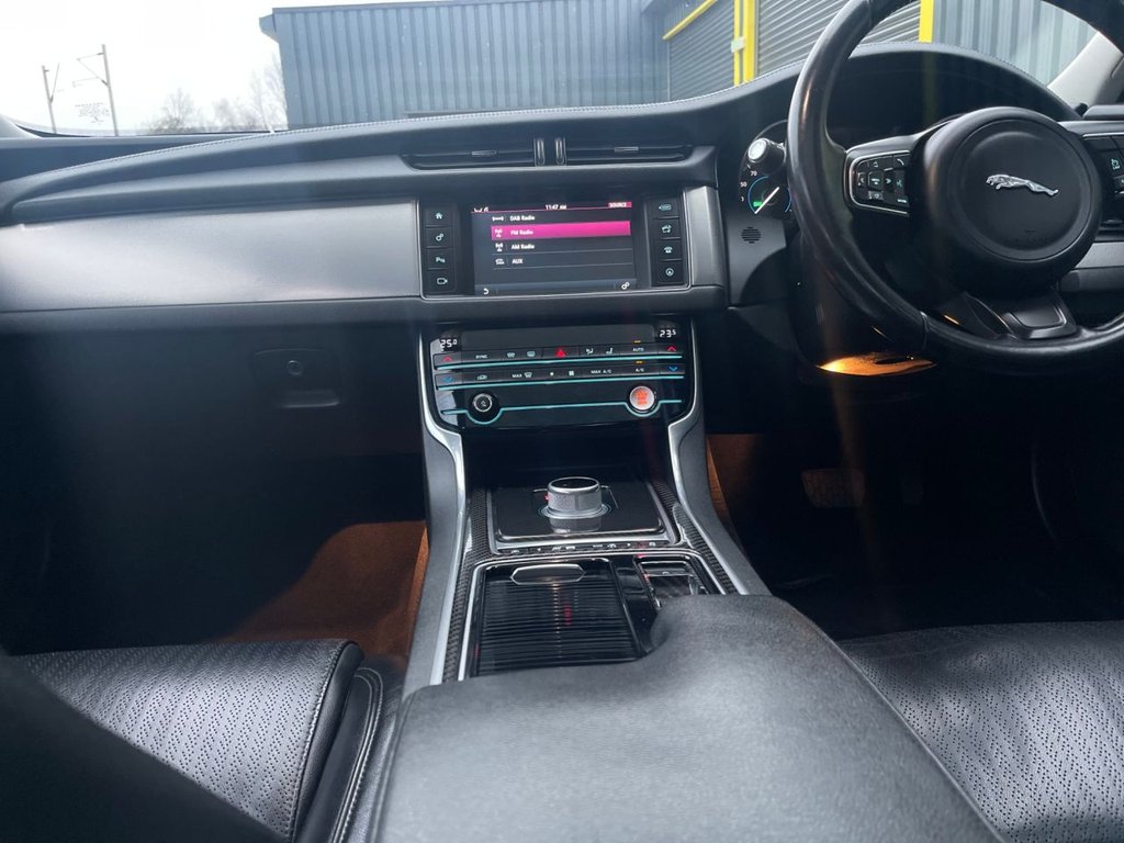 Used Jaguar XF 2016 for sale - 76546824: Photo 49