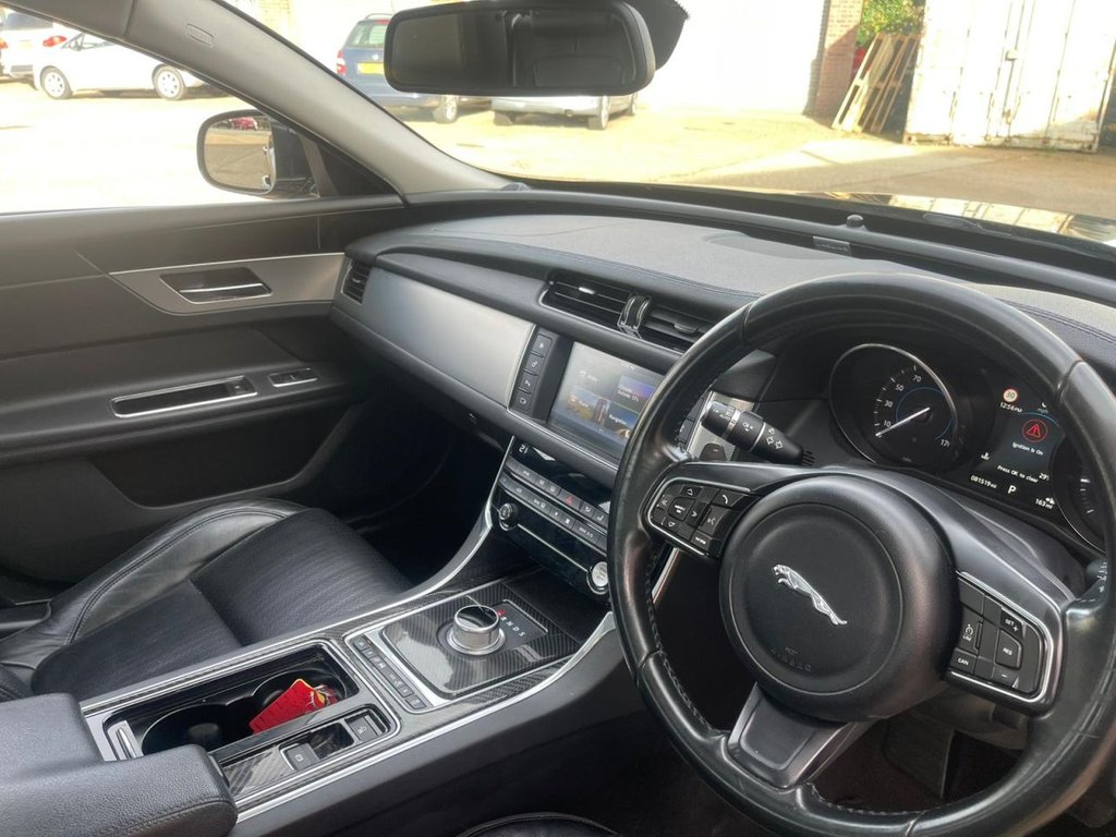 Used Jaguar XF 2016 for sale - 76546824: Photo 9