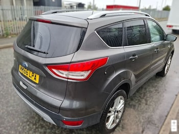 Used Ford Kuga 2016 for sale - 76147300: Photo