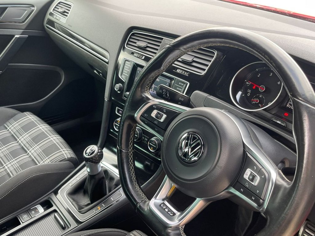 Used Volkswagen Golf 2015 for sale - 76454191: Photo 35