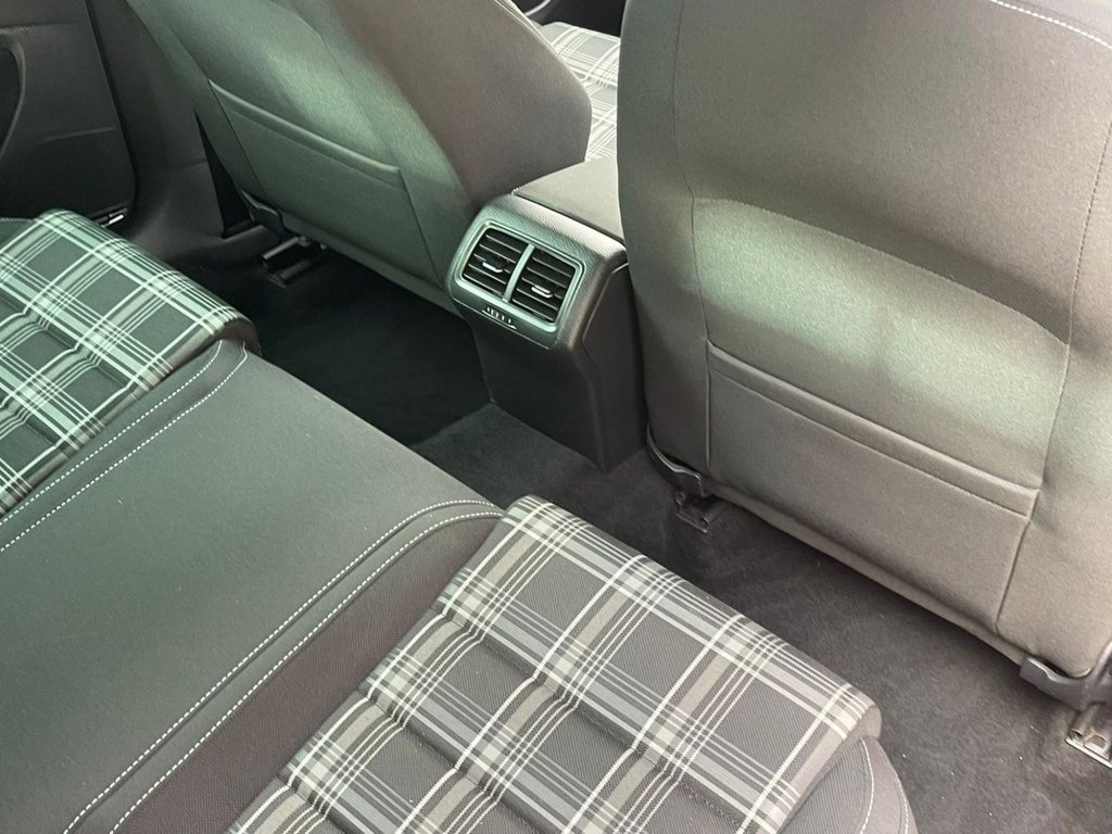 Used Volkswagen Golf 2015 for sale - 76454191: Photo 50