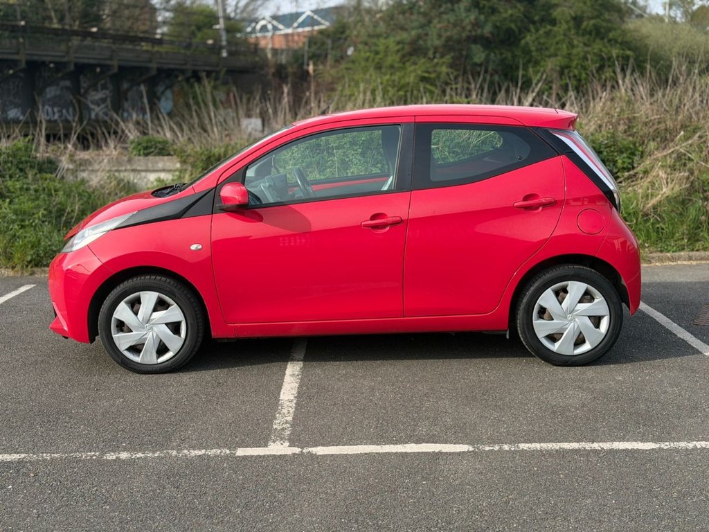 Used Toyota AYGO 2015 for sale - 78200414: Photo 11