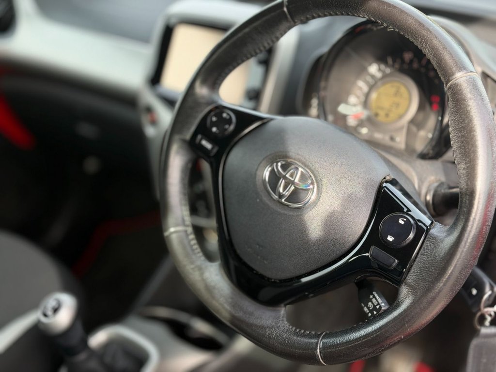 Used Toyota AYGO 2015 for sale - 78200414: Photo 46