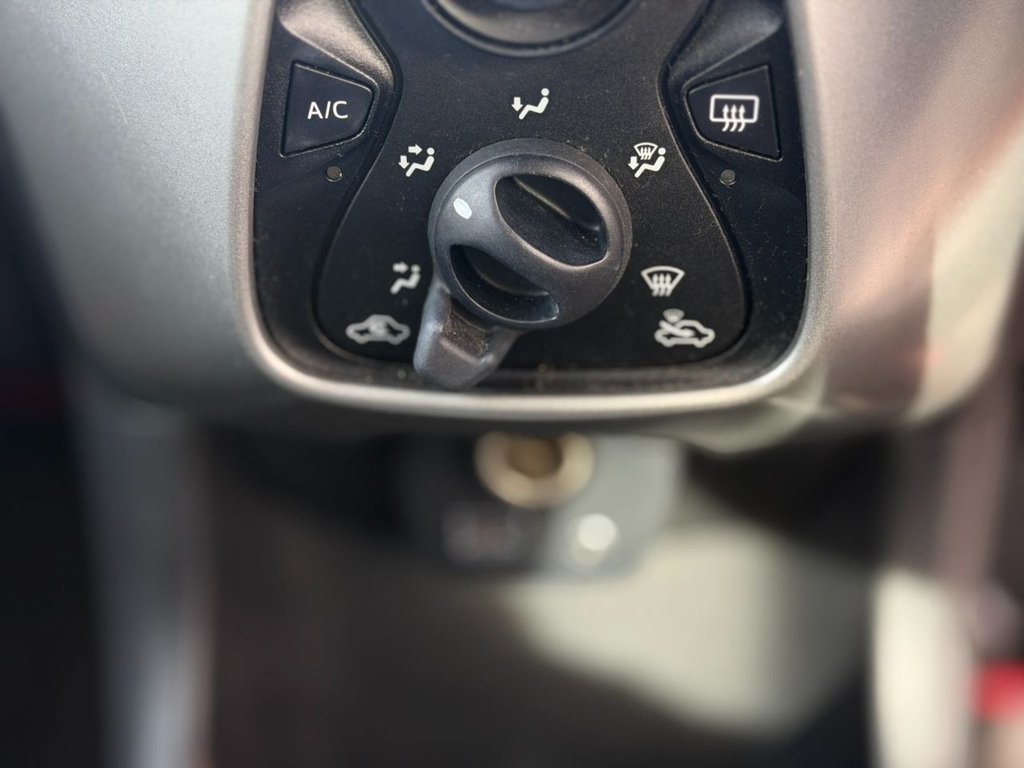 Used Toyota AYGO 2015 for sale - 78200414: Photo 50