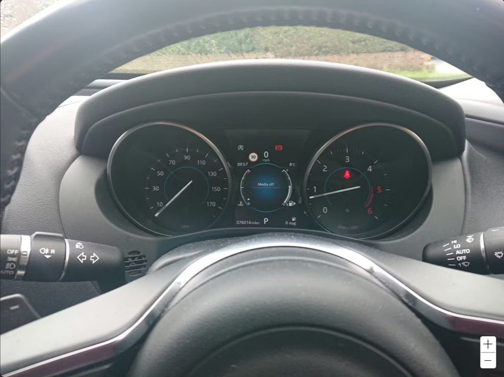 Used Jaguar XE 2018 for sale - 77451507: Photo 10