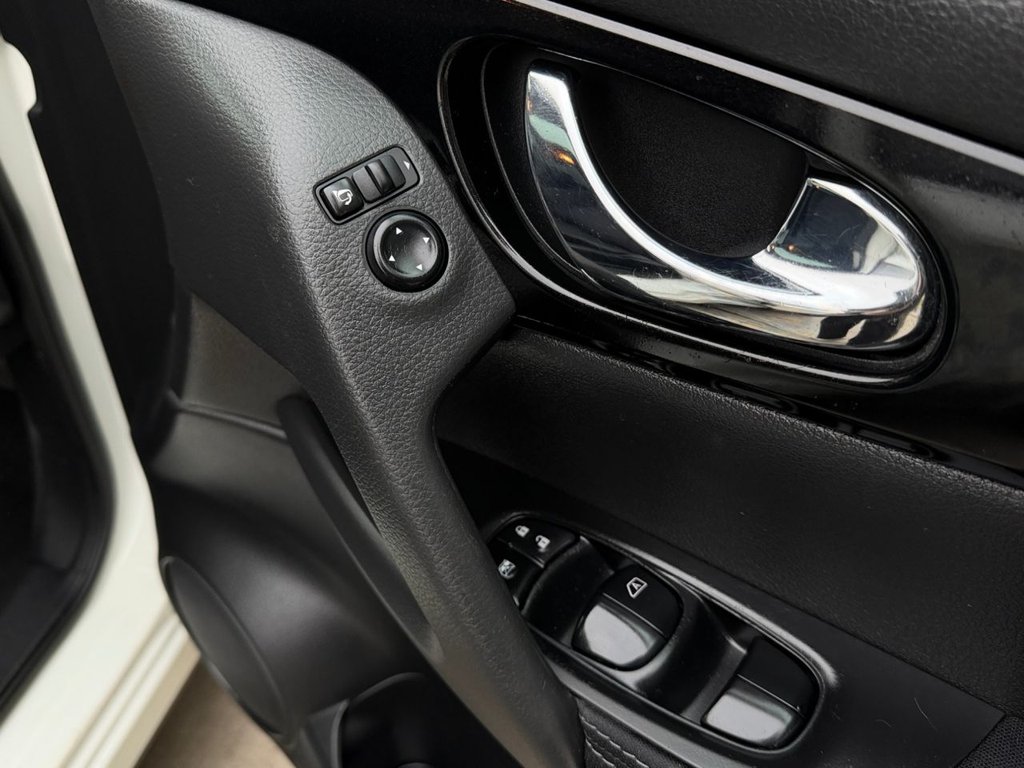 Used Nissan Qashqai 2017 for sale - 77212151: Photo 49