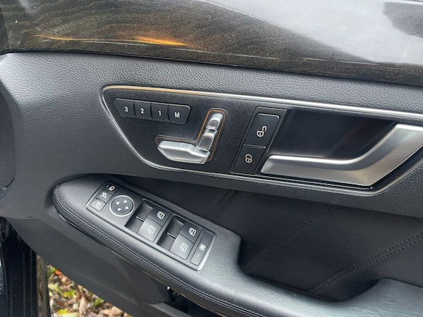 Used Mercedes-Benz E Class 2014 for sale - 73170402: Photo 35