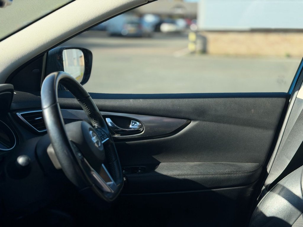 Used Nissan Qashqai 2017 for sale - 77967045: Photo 44