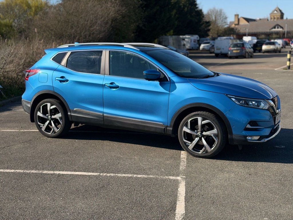 Used Nissan Qashqai 2017 for sale - 77967045: Photo 9