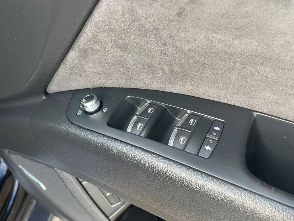 Used Audi Q7 2011 for sale - 76376287: Photo 37
