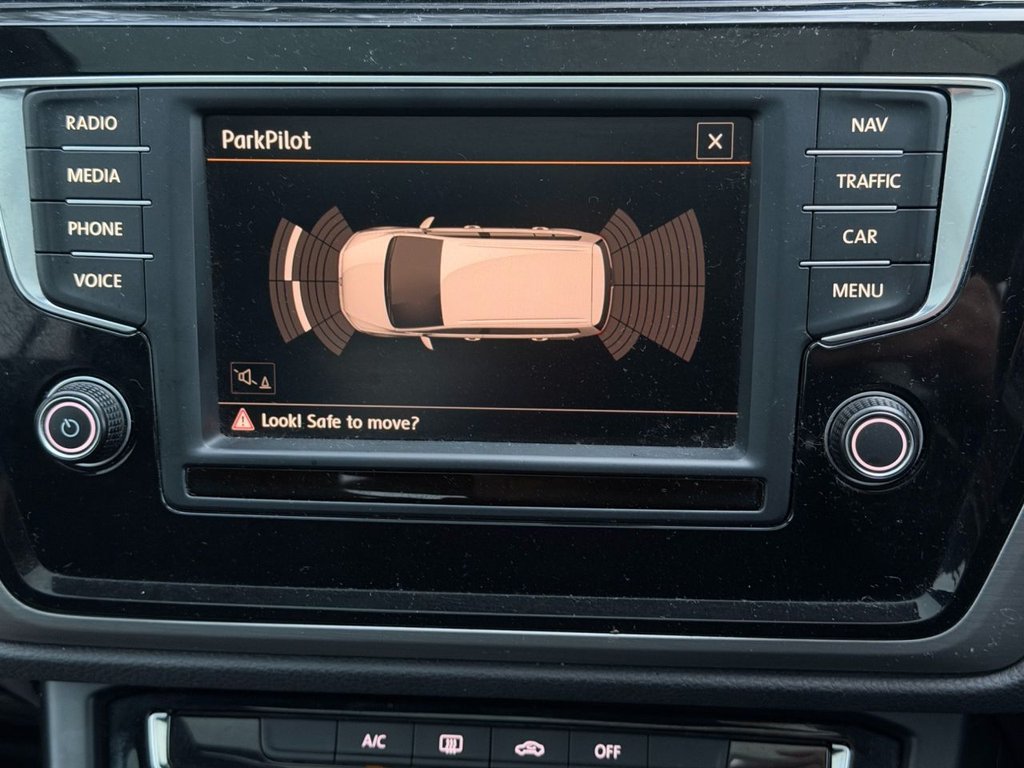 Used Volkswagen Touran 2016 for sale - 77383926: Photo 10