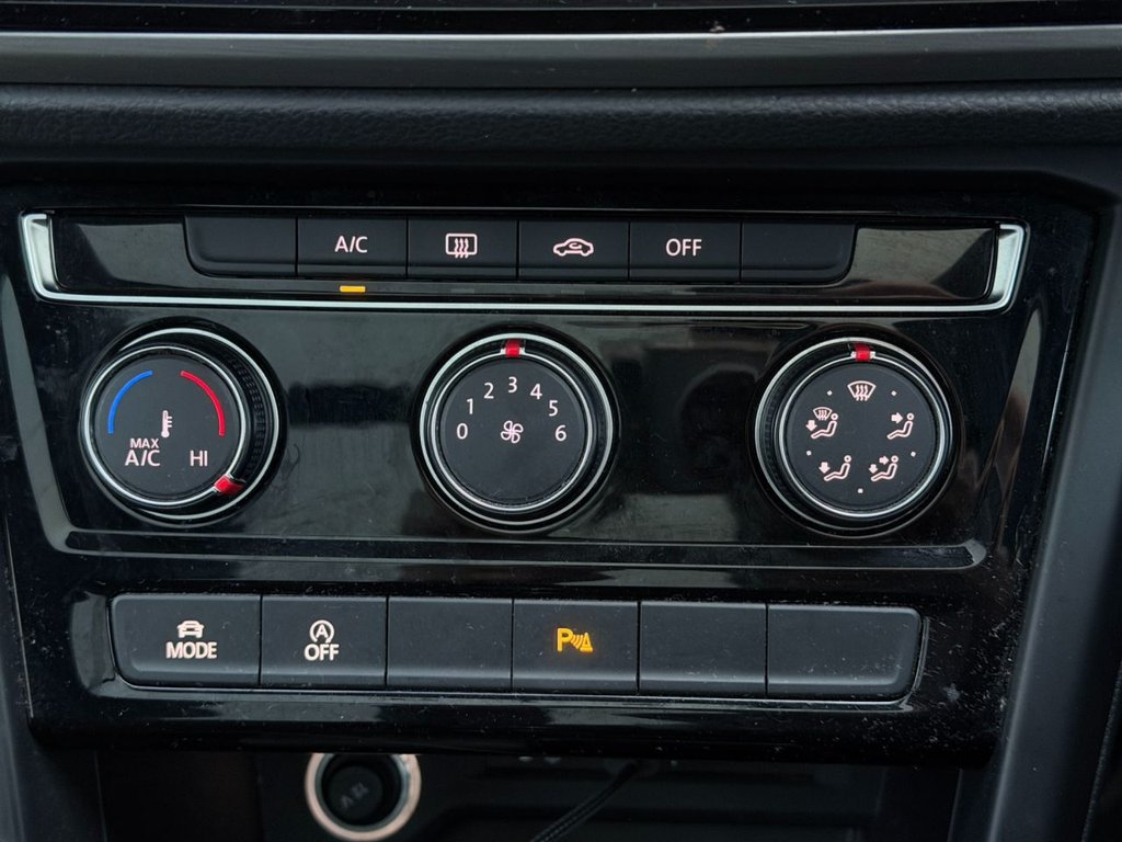 Used Volkswagen Touran 2016 for sale - 77383926: Photo 11