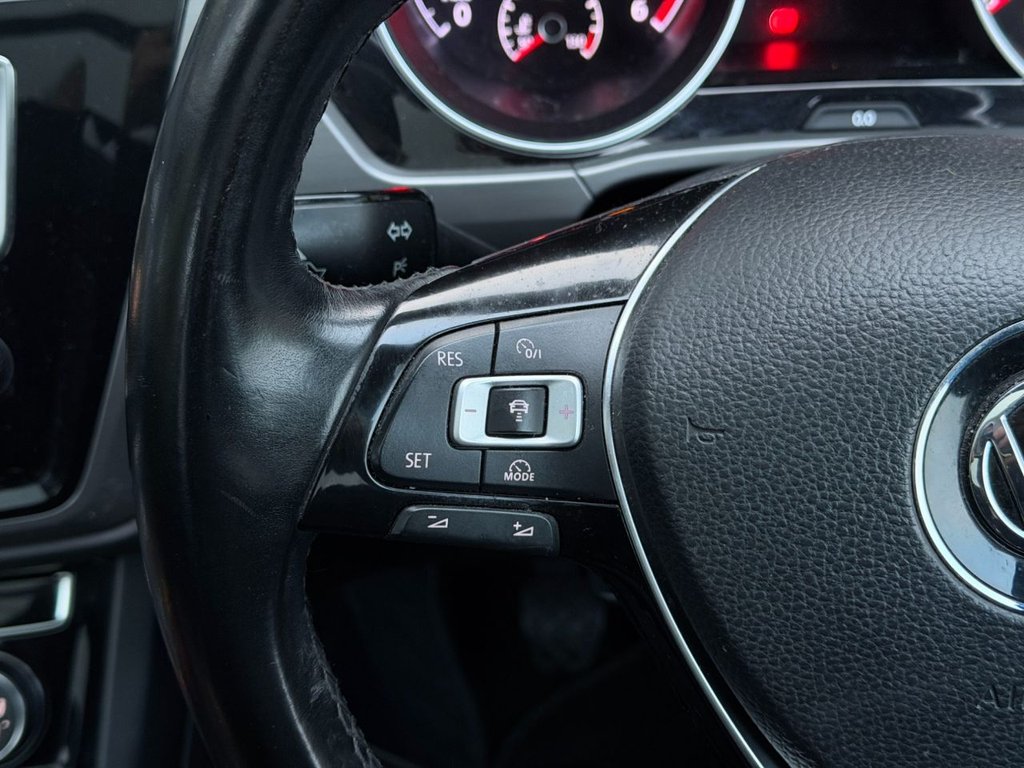 Used Volkswagen Touran 2016 for sale - 77383926: Photo 14