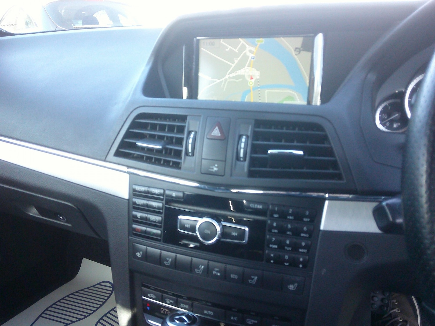 Used Mercedes-Benz E Class 2013 for sale - 78177165: Photo 19