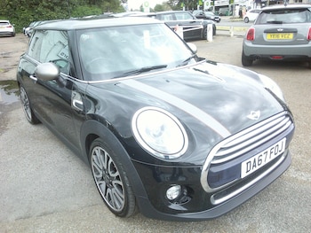Used MINI Hatch 2017 for sale - 78820602: Photo