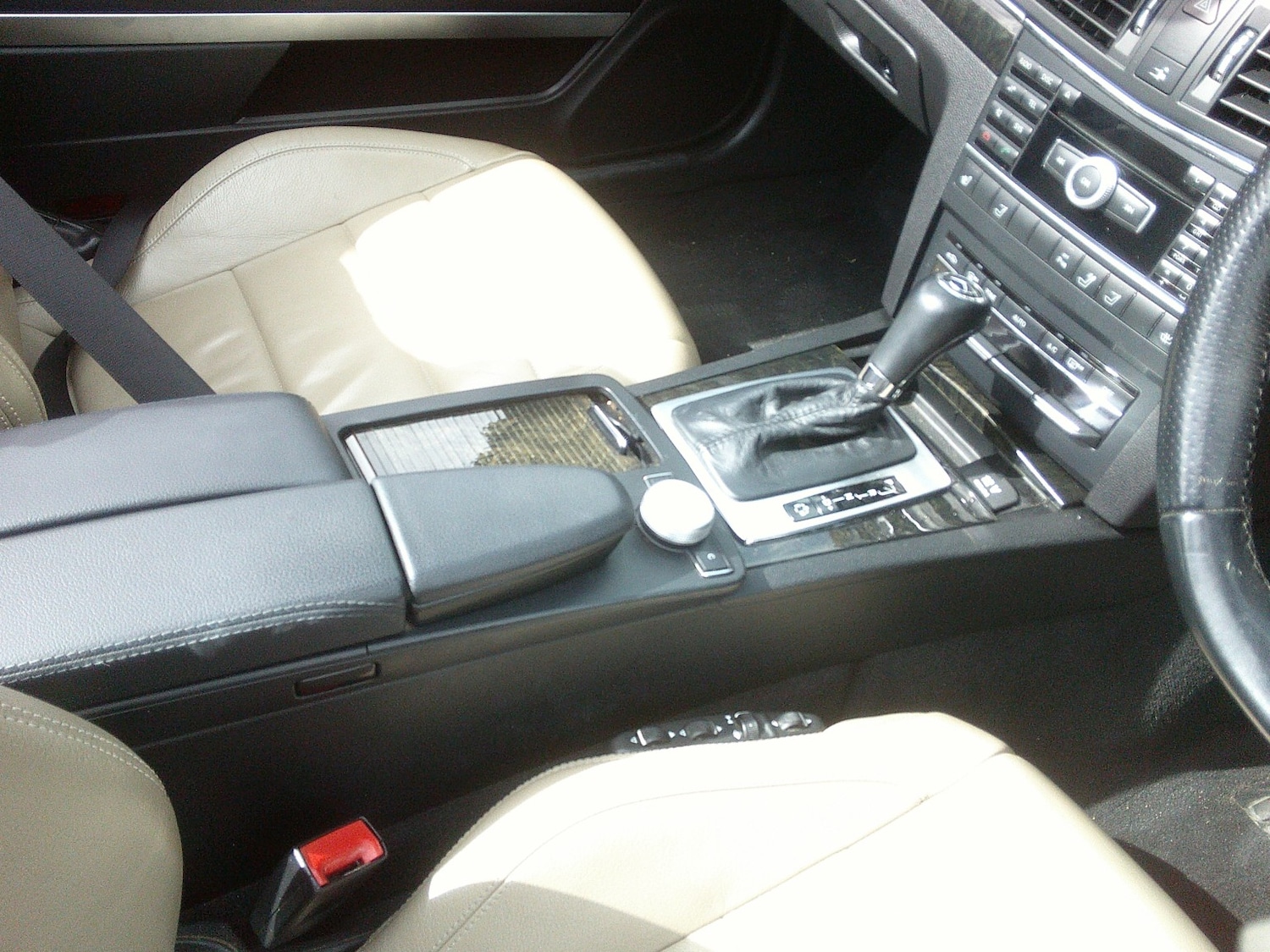 Used Mercedes-Benz E Class 2011 for sale - 78177158: Photo 10