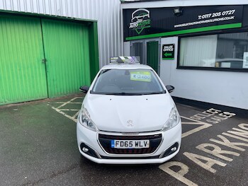 Used Peugeot 208 2015 for sale - 78325002: Photo