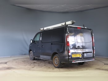 Used Vauxhall Vivaro 2015 for sale - 77935523: Photo